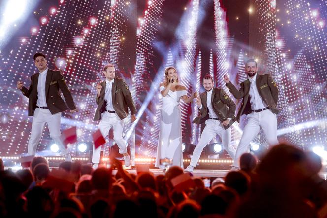 Wakacyjna Trasa Dwójki w Elblągu. Koncert piosenki wojskowej państw NATO