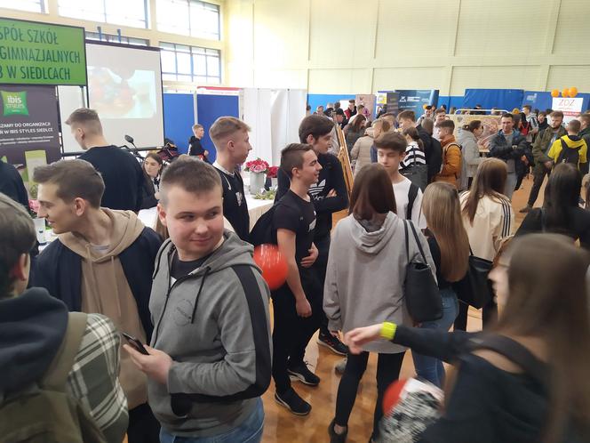 Fotorelacja z 14. Targów Edukacyjnych i dni otwartych w Zespole Szkół Ponadgimnazjalnych nr 3 w Siedlcach