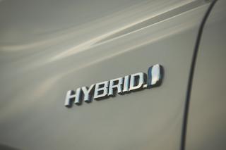 Toyota RAV4 Hybrid czwarta generacja
