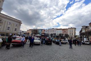 Początek sezonu fanów motoryzacji z czasów PRL