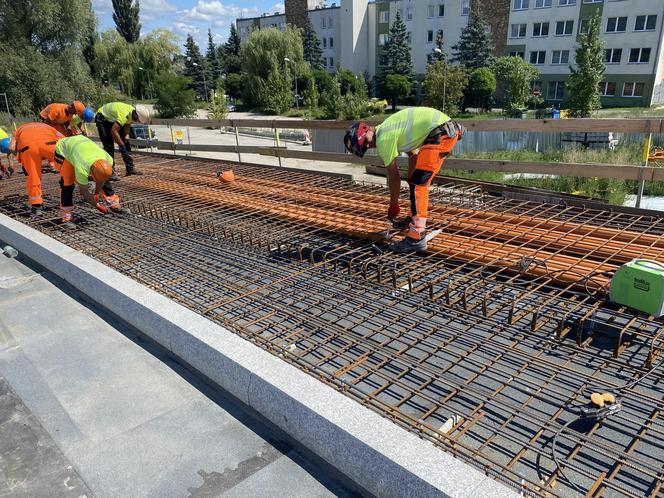 Jak idą prace przy wschodniej nitce wiaduktu przy ul. Zjednoczenia? Sprawdziliśmy