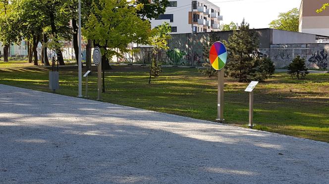 Park Jonstona gotowy, ale nadal zamknięty dla mieszkańców