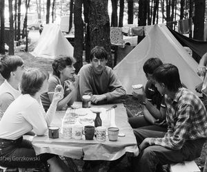 Mazury. Lata 80. Uczniowie II LO w Starachowicach