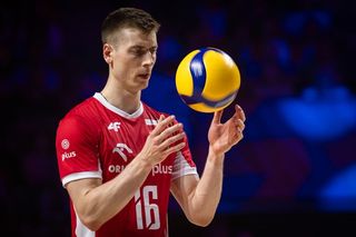 Polska - Iran: Relacja na żywo. Twardy bój polskich siatkarzy! Koncert Semeniuka w urodziny