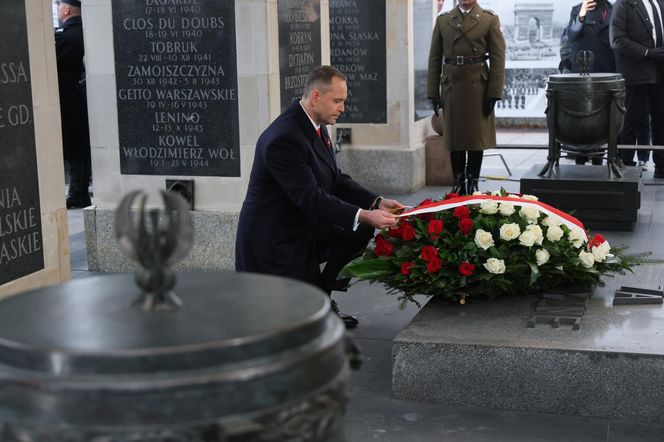 Święto Niepodległości. Karol Nawrocki na placu Piłsudskiego