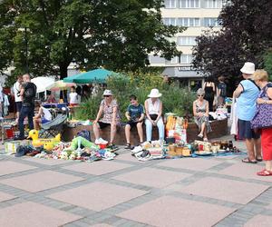 Wyprzedaż garażowa na placu Krakowskim w Gliwicach 