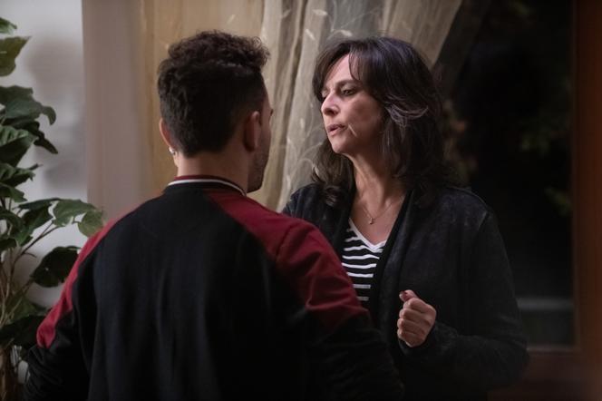 Na Wspólnej odcinek 2841. Izabela (Anna Korcz), Dawid Piotrowski (Łukasz Szczepanik)