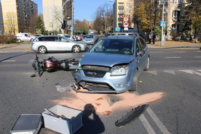 Groźny wypadek w Tarnowie. 37-latek wymusił pierwszeństwo i uderzył w motocyklistę