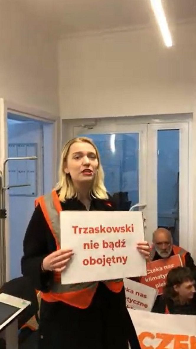Ostatnie Pokolenie okupuje sztab Rafała Trzaskowskiego!   
