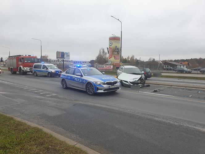 Wypadek na Warszawskiej. Pijany kierowca nie ustąpił pierwszeństwa