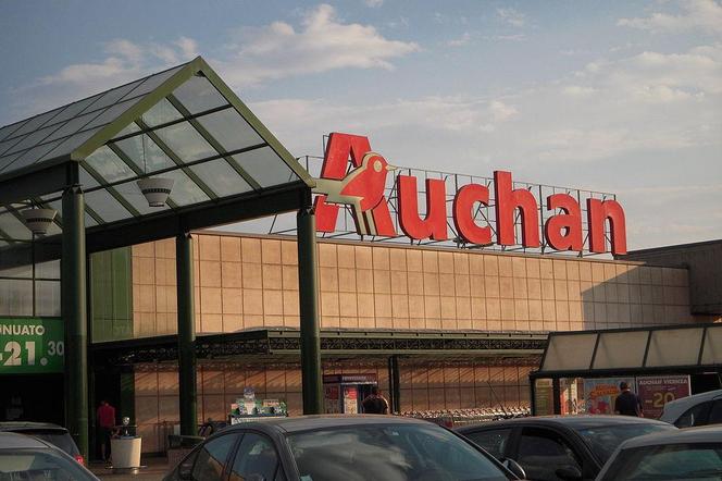 Centrum dystrybucyjne Auchan w Wilczej Górze pod Warszawą. Rozpoczęła się budowa