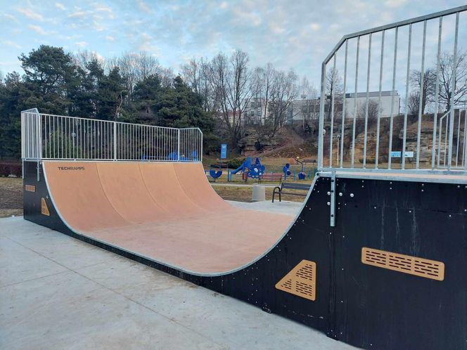 Nowa atrakcja w Starachowicach. Skate Park pod Skałkami już gotowy