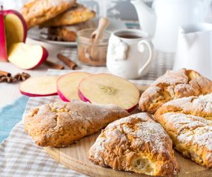 Na śniadanie szykuje ten prosty wypiek. Mój dom pachnie godzinami