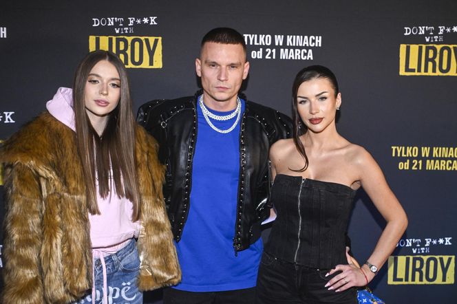 Bart Pniewski z córką i ukochaną na celebryckiej imprezie. Światowo?