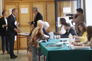 Wybory do Parlamentu Europejskiego. Premier Donald Tusk zagłosował w lokalu wyborczym w Szkole Podstawowej nr 12 przy ul. Górnośląskiej