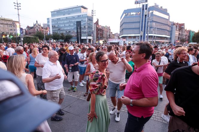 Potańcówka na Rynku w Katowicach 16 sierpnia 2025