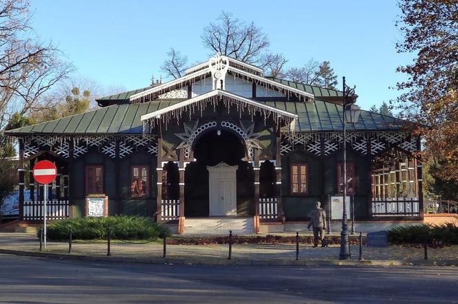 Zabytkowy Teatr Letni w Ciechocinku