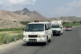 Afganistan/ Media: około 500 osób zginęło w trzęsieniu ziemi na wschodzie kraju