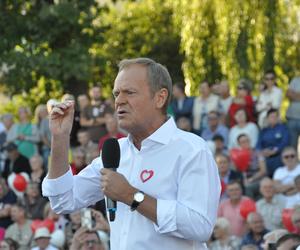 Donald Tusk, lider Platformy Obywatelskiej w Skarżysku-Kamiennej (Świętokrzyskie)