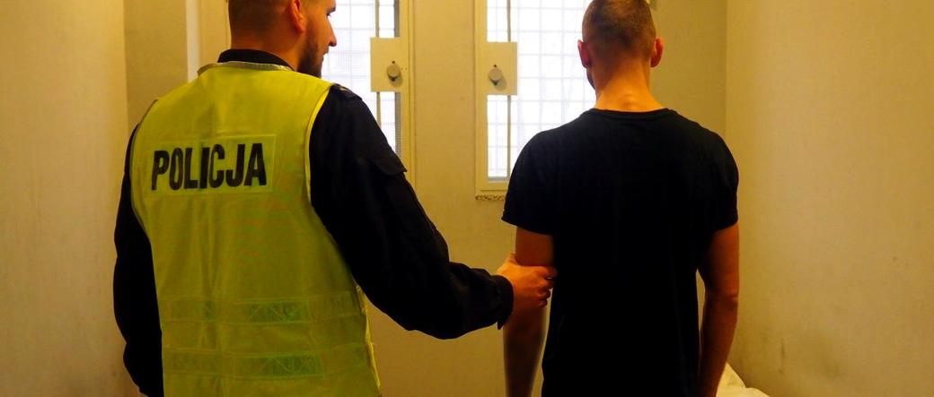 zabił i okradł staruszkę