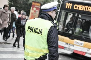 Akcja Znicz 2025. Tysiące policjantów na drogach i wielkie kontrole. Tego będą szukać u kierowców