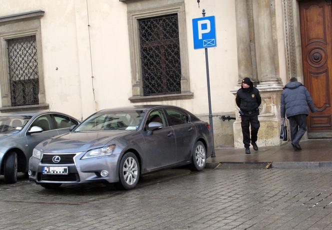 Lexus GS 300h - Jacek Majchrowski ma nową limuzynę