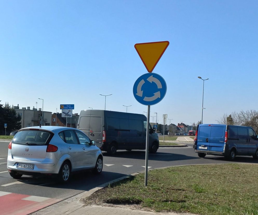 Uwaga kierowcy! Są zmiany na rondzie Żwirki i Wigury w Lesznie