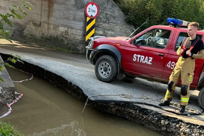 Tak strażacy z Podlasia walczą ze skutkami powodzi na południu Polski. Zobaczcie te zdjęcia!