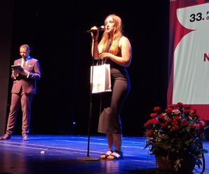 „Dzika Róża 2025” rozdana! Publiczność i dziennikarze wybrali najlepsze spektakle Teatru Żeromskiego w Kielcach