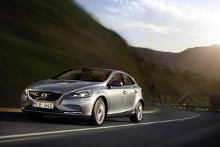 Nowe VOLVO V40 - CENA w Polsce, dostępne silniki, wersje wyposażenia - ZDJĘCIA