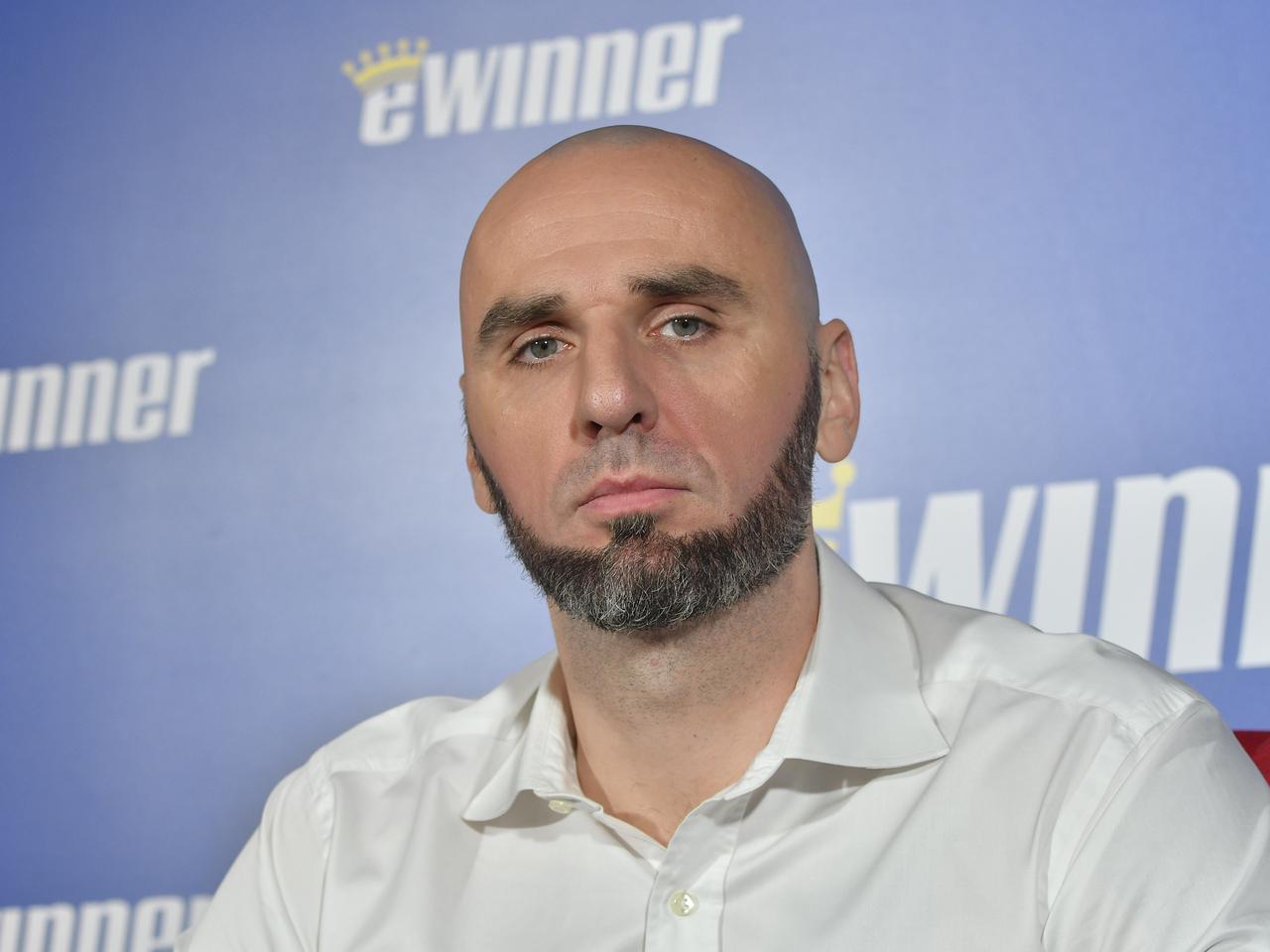 Marcin Gortat nie wytrzymał. Ostra reakcja na doniesienia o premii dla piłkarzy, był zbulwersowany