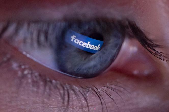 Facebook przewidzi twoje ruchy! Kontrowersyjna technologia pozbawi nas prywatności?