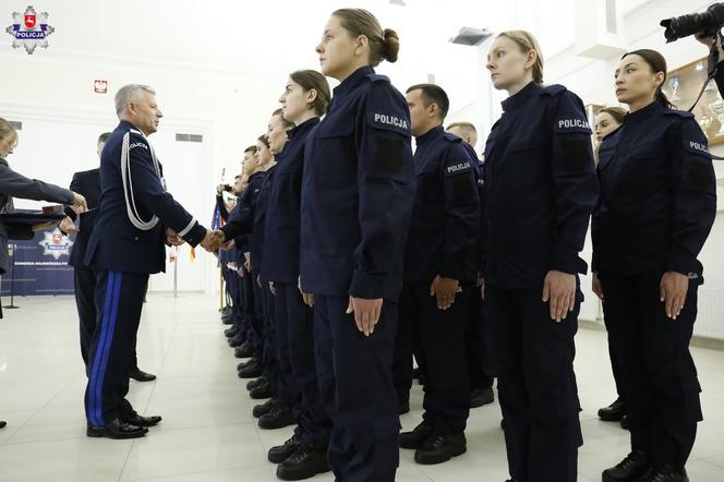 Szeregi lubelskiej policji powiększyły się o nowych funkcjonariuszy