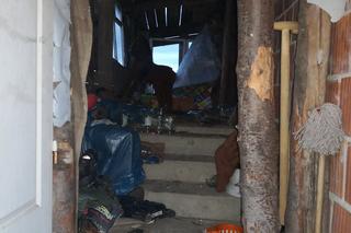 Sześcioosobowa rodzina mieszka w suterenie. Budowę domu przerwała straszna choroba