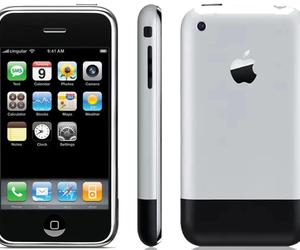 iPhone 4GB 2007