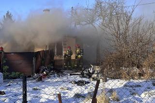 Weronika i Wiktoria zginęły w potwornym pożarze. Siostry spoczęły w białych trumienkach. Ostatnie pożegnanie