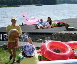 Barwy szczęścia odc. 3120. Łukasz (Michał Rolnicki), Agnieszka (Katarzyna Tlałka), Ksawery (Bartosz Gruchot)