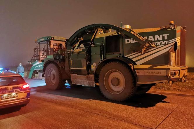 Po autostradzie A1 jechał 32-tonowym rębakiem