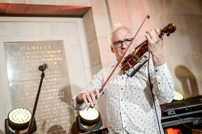 Szokujące słowa Krzesimira Dębskiego o Jimku. Nazwał jego twórczość '"łatwizną" i "wycinanką"