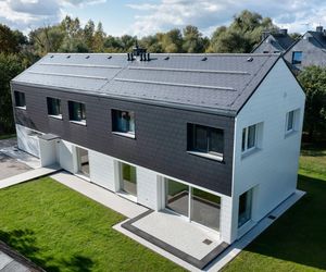 Jak prawidłowo wentylować dach skośny? Praktyczny przewodnik dla różnych typów poddaszy