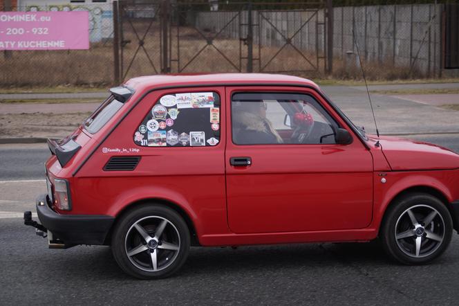 Parada zabytkowych ulicami Bydgoszczy i regionu! Za nami Retro Karawana [ZDJĘCIA]