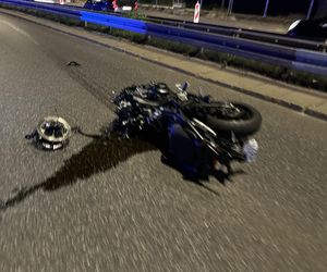 Makabra na Wisłostradzie. Roztrzaskane auta i motocykle. Dwie osoby reanimowane w tym dziecko 