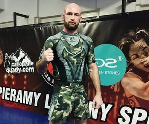 ­­Polski zawodnik MMA wpadł na dopingu?! Jest reakcja menedżera. Co dalej z karierą Rafała Haratyka?