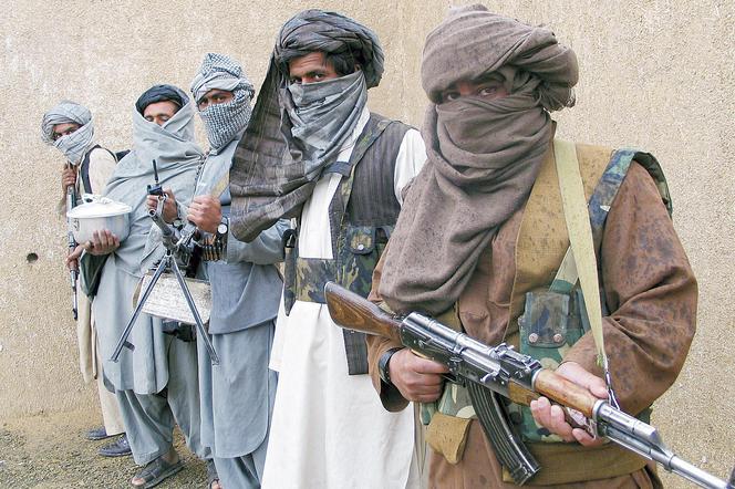 Talibowie idą od drzwi do drzwi i mordują. Gwałcą nawet 12-latki