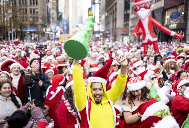 SantaCon w Nowym Jorku. Tysiące Mikołajów na ulicach miasta