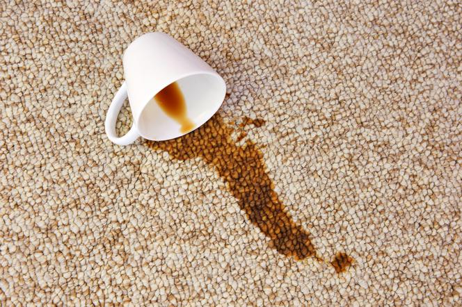 Jak usunąć plamy z kawy