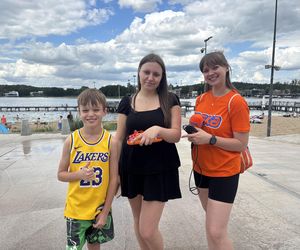 Wakacyjny patrol Eska Summer City na olsztyńskiej Plaży Miejskiej