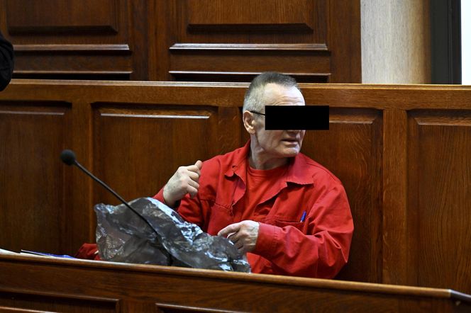 Morderstwo pary niemieckich emerytów na Mokotowie. Oskarżony: „Zrobili ze mnie zabójcę z chęci awansu”