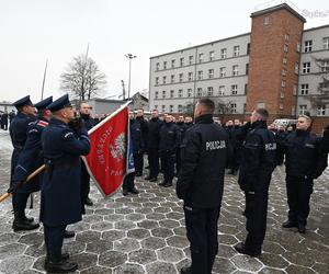 Śląskie: 156 nowych policjantów złożyło ślubowanie w Katowicach