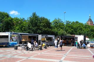 Szama na placu Krakowskim. Już po raz drugi do Gliwic zjechały food trucki [WIDEO]